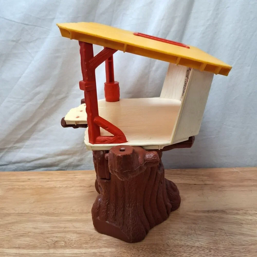 Vintage 1974 Hasbro Weebles Wobble Treehouse Playset 1 Person Included READ